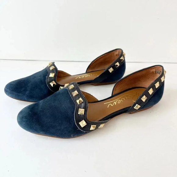 ROWEN Size 8 Blue Suede Gold Studded D'Orsay Flats - Picture 1 of 6
